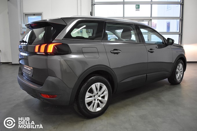 PEUGEOT 5008 BlueHDi 130 EAT8 S&S Business